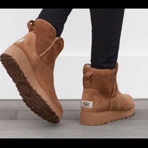 Never Worn Ugg Kristen Boot